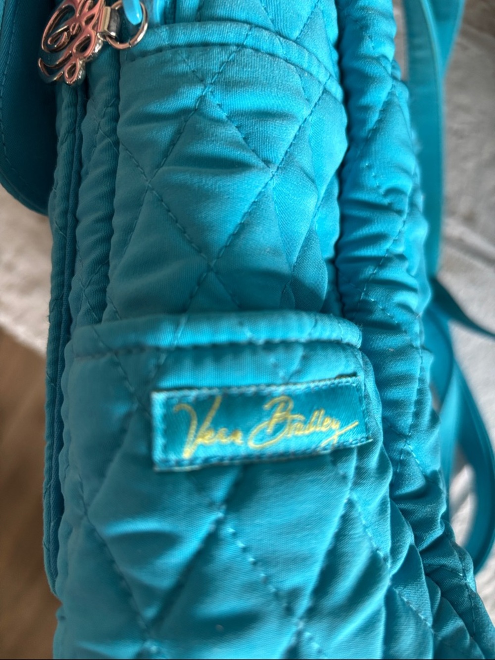 Vera Bradley Turquoise Quilted Shoulder Bag Backpack - Picture 4 of 4